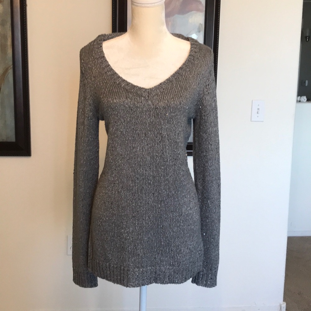 Guess sweatshirt